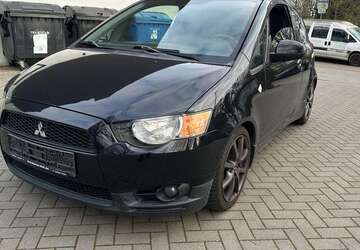 Mitsubishi Colt 80.000 km 3.899 &euro; Kiel 24107