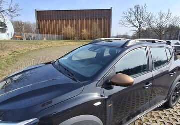 Dacia Sandero 12.000 km 16.800 &euro; Bad Kissingen 97688