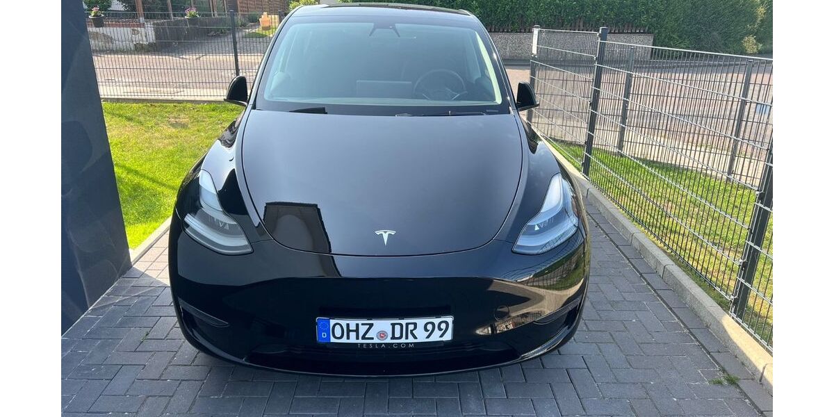 Tesla Model Y 42.500 km 36.300 &euro; Ritterhude 27721