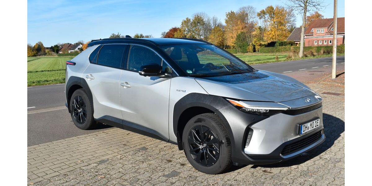 Toyota bZ4X 31.990 km 33.900 &euro; Wagenfeld 49419