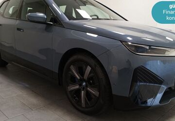 BMW iX 21.425 km 47.470 &euro; Egelsbach 63329