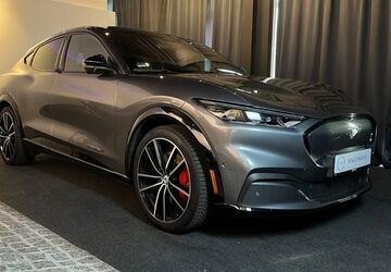 Ford Mustang Mach-E 28.000 km 39.990 &euro; Schapen 48480