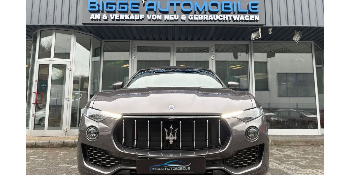 Maserati Levante 108.000 km 38.900 &euro; Olpe 57462