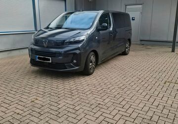 Peugeot Traveller 17.000 km 38.500 &euro; krumbach 86381