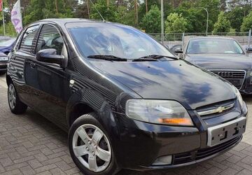 Chevrolet Kalos 135.033 km 1.950 &euro; Schlangen 33189