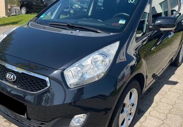 Kia Venga 104.755 km 4.990 &euro; Trappenkamp 24610