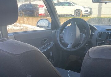 Hyundai Accent 110.000 km 1.100 &euro; Marktredwitz 95615