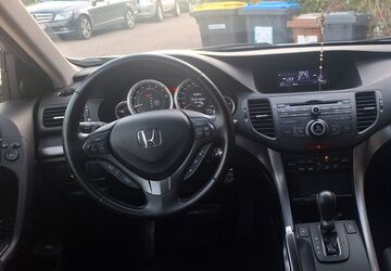 Honda Accord 170.000 km 8.800 &euro; Remshalden 73630