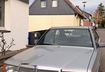 Mercedes-Benz 190 111.456 km 5.300 &euro; Goslar 38640