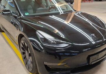 Tesla Model 3 58.000 km 30.990 &euro; Bad Langensalza 99947