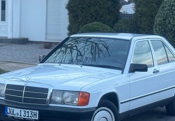 Mercedes-Benz 190 159.328 km 9.990 &euro; Jülich 52428