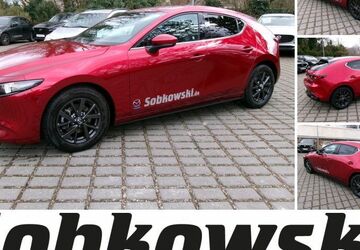 Mazda 3 6.388 km 28.990 &euro; Berlin 13407
