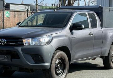 Toyota Hilux 268.000 km 16.648 &euro; Nürnberg 90441