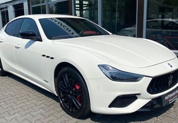 Maserati Ghibli 36.683 km 40.960 &euro; Ehringshausen 35630