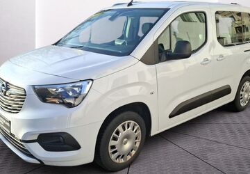Opel Combo Life 104.545 km 15.780 &euro; Halle 06112