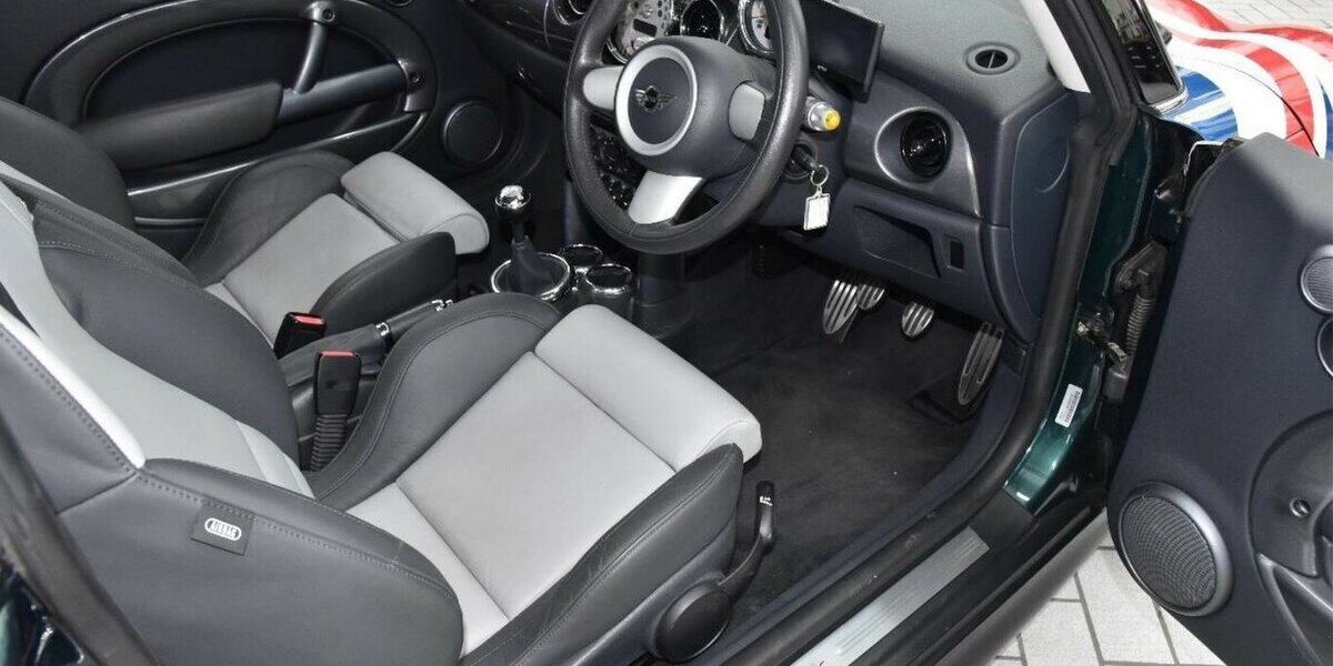 Mini Cooper S UnionJack foliert dt. Zulassung MwSt. !!! 104.177 km 7.999 &euro; Hamburg 22339