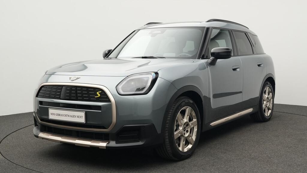 Mini Countryman SE (Cooper) 24.279 km 39.395 &euro; 