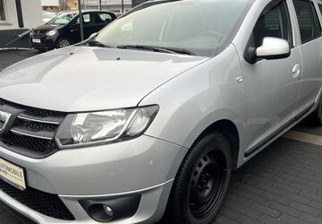 Dacia Logan 173.000 km 2.470 &euro; Nauen 14641