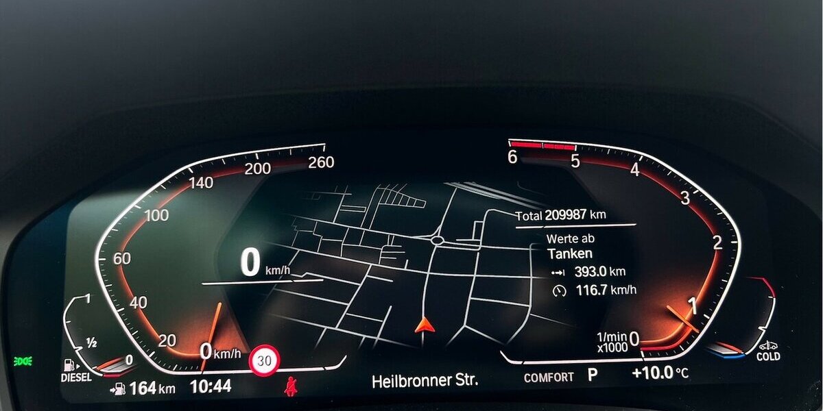 BMW 320d Sport Line Touring Navi Leder Kamera 210.000 km 17.490 &euro; Neckarsulm 74172