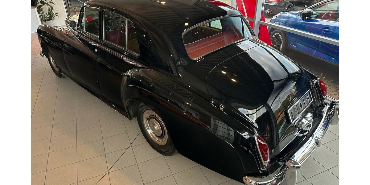 Rolls Royce Silver Cloud III 6.2 |Schwarz-Rot|Classic Data 2| 112.506 km 49.999 &euro; Mainz-Kostheim 55246
