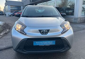 Toyota Aygo (X) 15.000 km 12.900 &euro; Marbach am Neckar 71672
