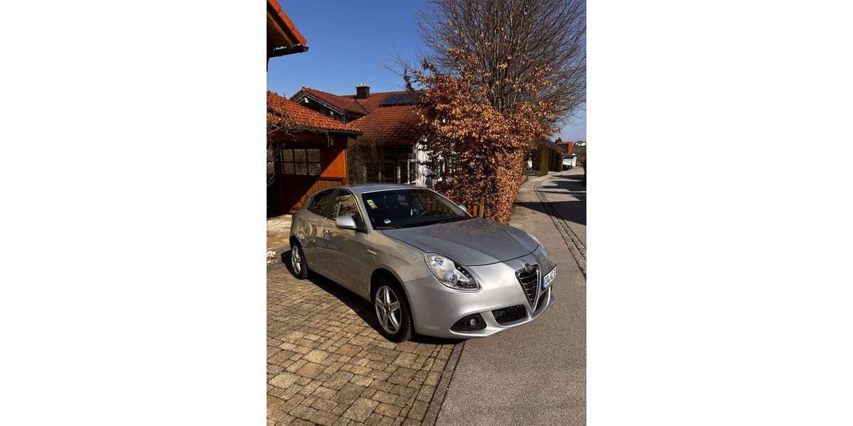 Alfa Romeo Giulietta 143.393 km 5.000 &euro; Betzigau 87488