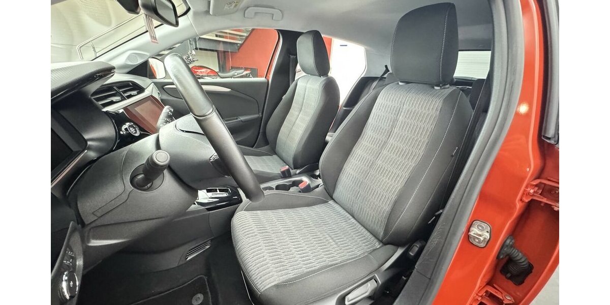 Opel Corsa e 50 kWh Edition 1. Hand PDC CAM LED 38.100 km 16.480 &euro; Lich 35423