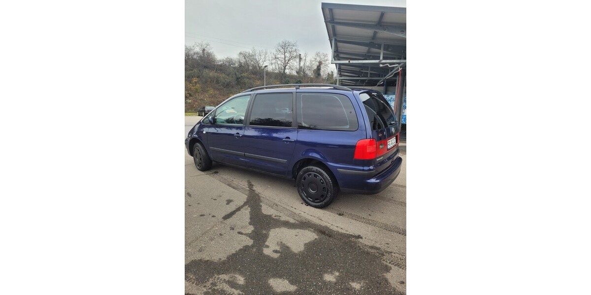 VW Sharan 127.000 km 1.750 &euro; Neuenburg am Rhein 79395