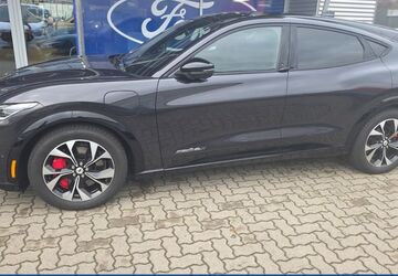Ford Mustang Mach-E 42.883 km 36.900 &euro; Uelzen 29525