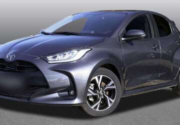 Toyota Yaris 1.001 km 23.482 &euro; Helgoland 27498