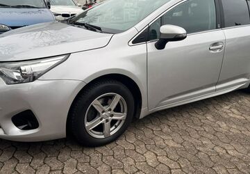Toyota Avensis 228.000 km 11.950 &euro; Nürnberg 90453