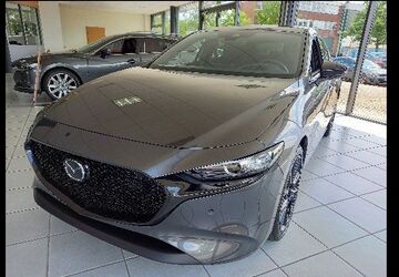 Mazda 3 3.124 km 25.990 &euro; Dinslaken 46539