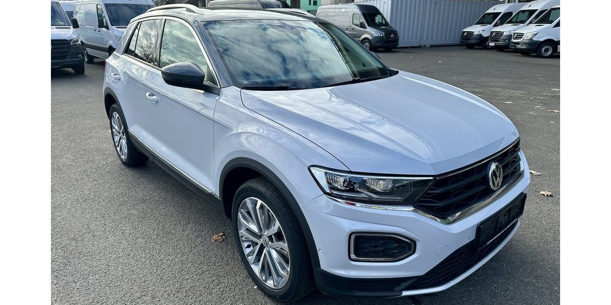 VW T-Roc IQ.DRIVE LED Navi PDC SHZ 127.074 km 16.900 &euro; Mainz 55122