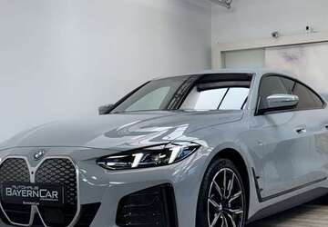 BMW i4 14.000 km 52.989 &euro; Königsbrunn 86343