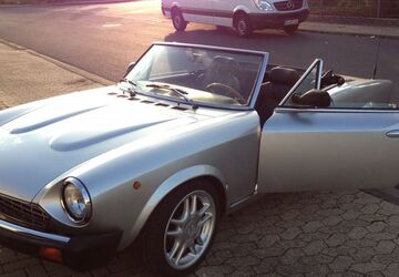 Fiat 124 Spider 5.092 km 17.500 &euro; Erftstadt 50374
