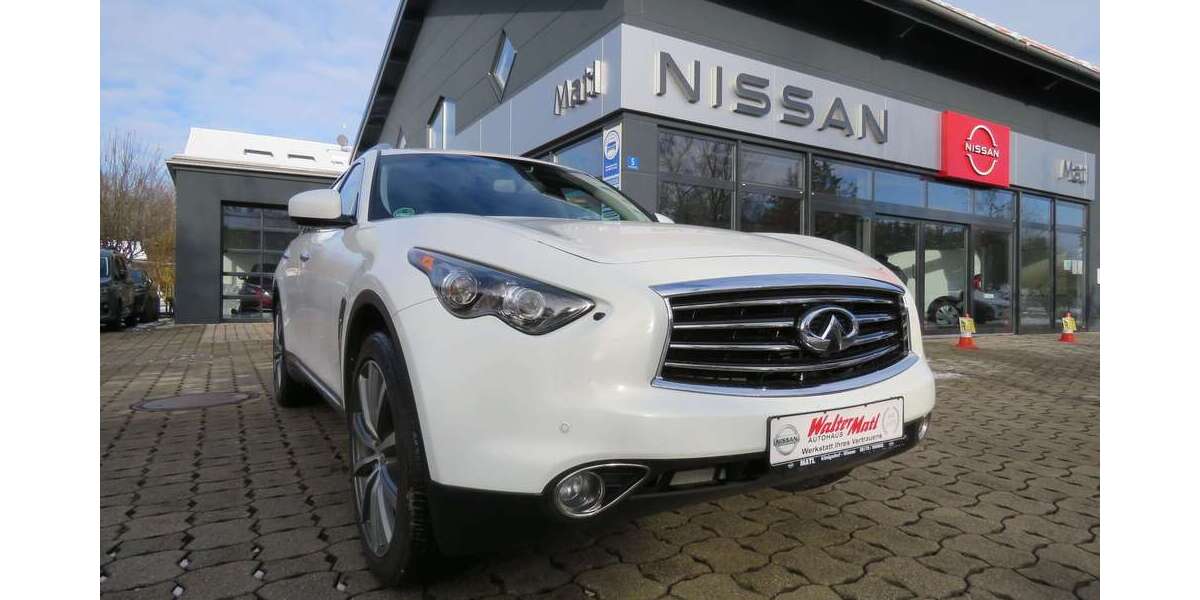 INFINITI FX 72.000 km 17.990 &euro; Koenigsdorf 82549