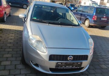 Fiat Punto 132.000 km 2.999 &euro; Schwäbisch Gmünd 73525