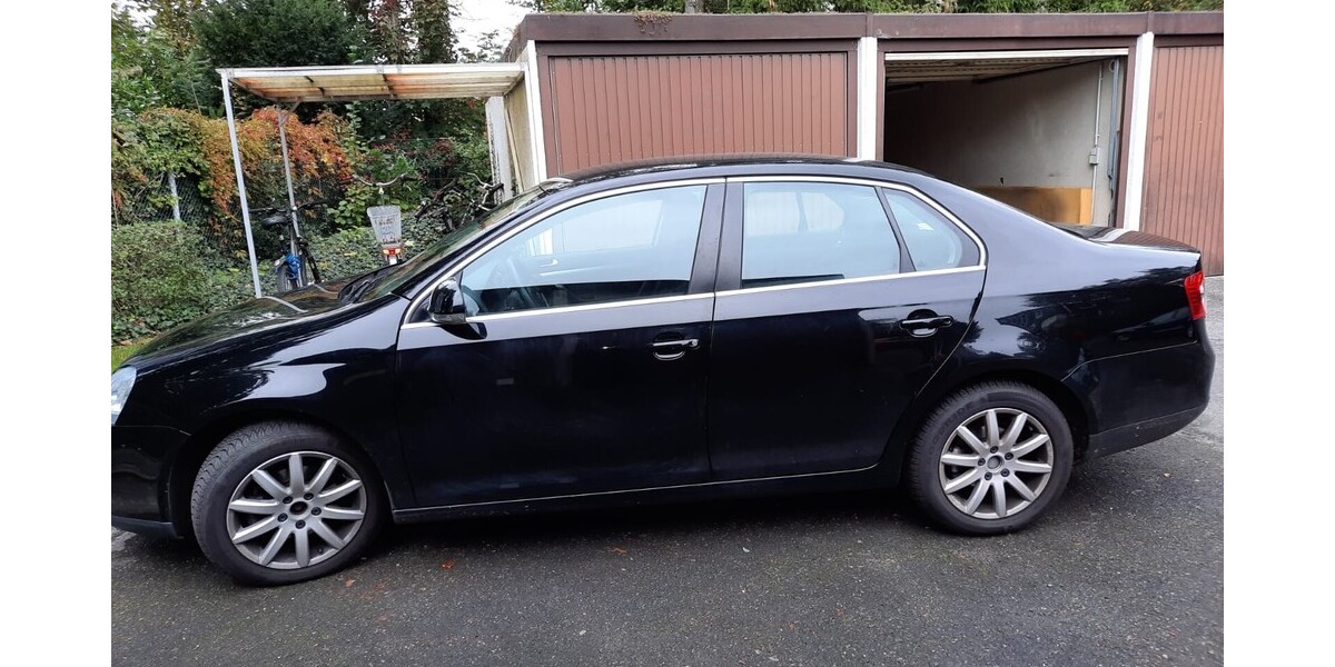 VW Jetta 65.414 km 6.500 &euro; Hamburg 20038
