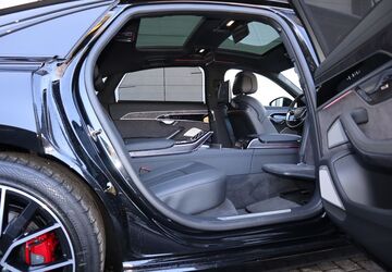 Audi A8 10.000 km 103.500 &euro; Passau 94034
