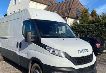 IVECO Daily 290.000 km 12.300 &euro; Kiel 24107