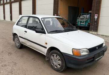 Toyota Starlet 122.524 km 1.300 &euro; Ravensburg 88212