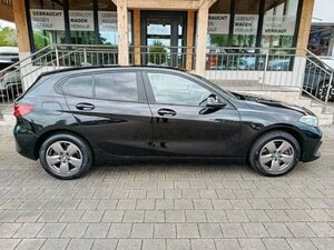 BMW 118 i Advantage Steptronic |NAVI|Kamera|SHZ|LED| 75.511 km 20.560 &euro; Höhenkirchen-Siegertsbrun 85635