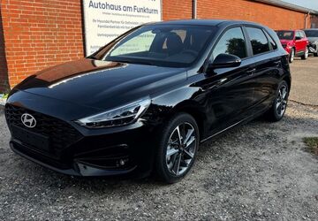 Hyundai i30 2.500 km 22.990 &euro; Stockelsdorf 23617