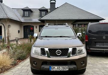 Nissan Navara 198.000 km 11.900 &euro; Reichshof 51580