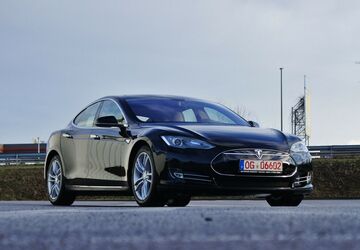 Tesla Model S 59.500 km 13.890 &euro; Ettenheim 77955