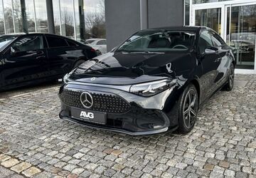 Mercedes-Benz CLA 250 8.000 km 51.900 &euro; Traunstein 83278