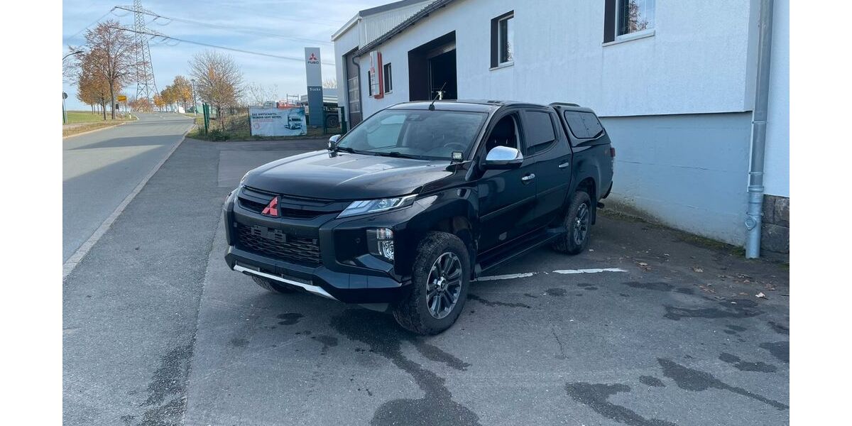 Mitsubishi L200 115.000 km 24.900 &euro; Zwönitz 08297