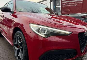 Alfa Romeo Stelvio 54.021 km 26.990 &euro; Hamburg 22043