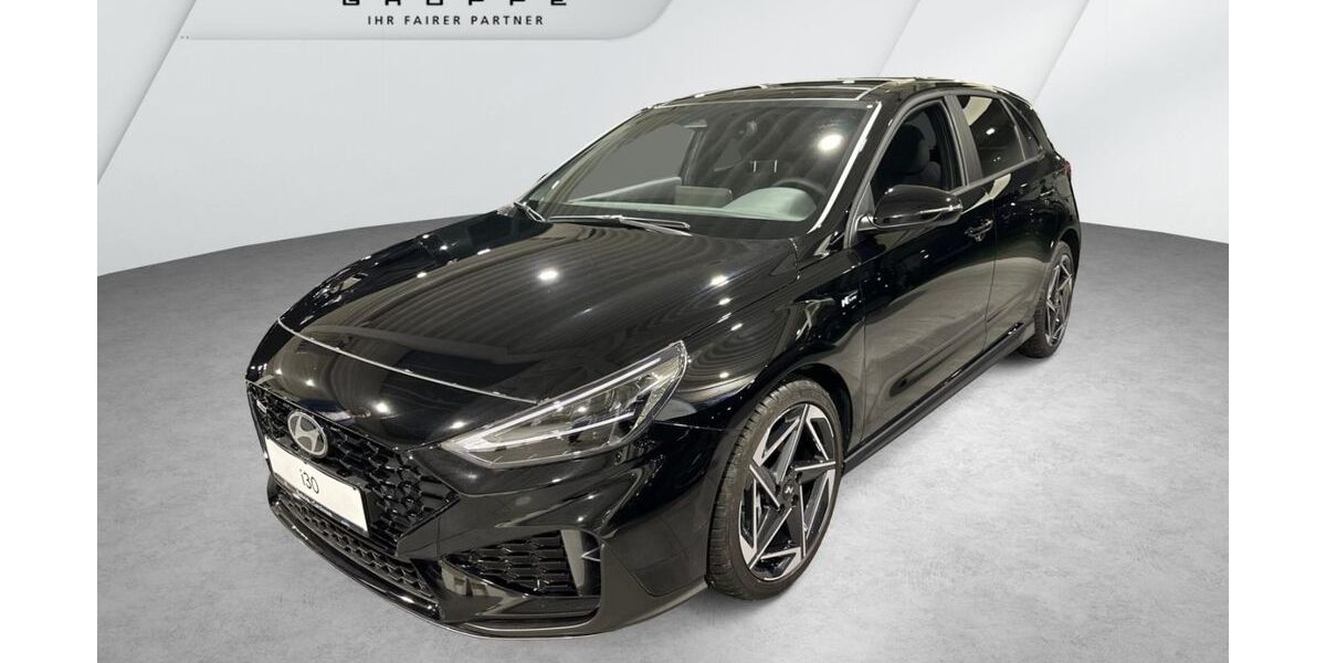 Hyundai i30 1.500 km 31.490 &euro; Bremen 28359