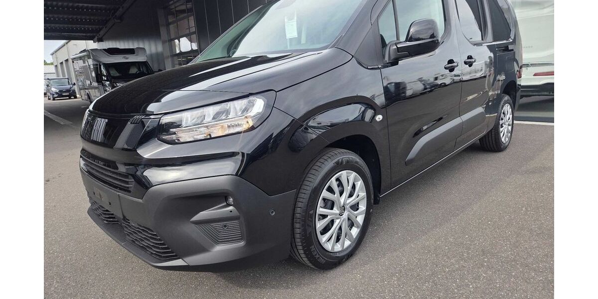 Fiat Doblo 1.001 km 30.480 &euro; Düren 52351